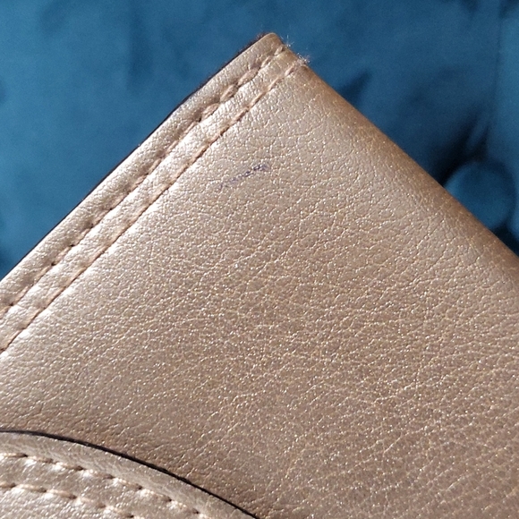 Logic case - Picture 7 of 7